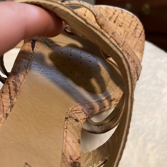 Beautiful cork wedge summer sandals 6 heels - Picture 4 of 7